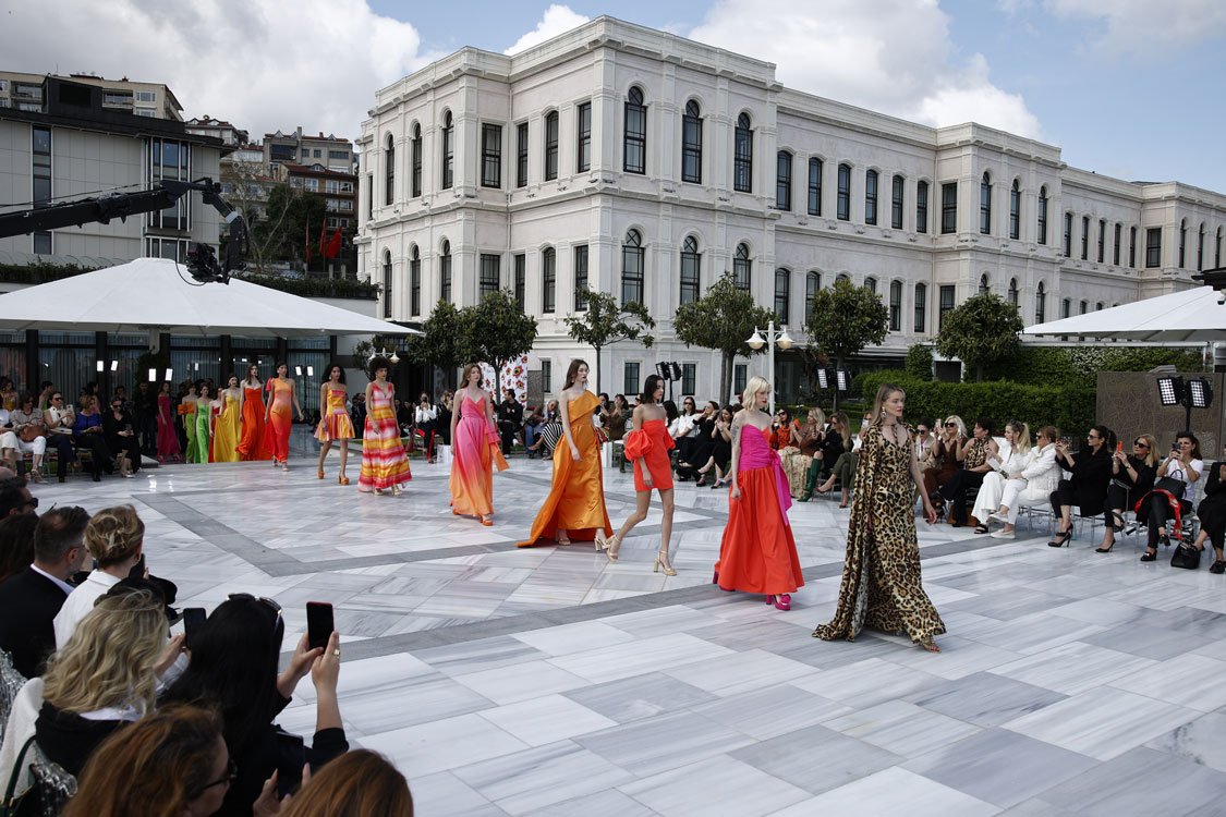 Defile