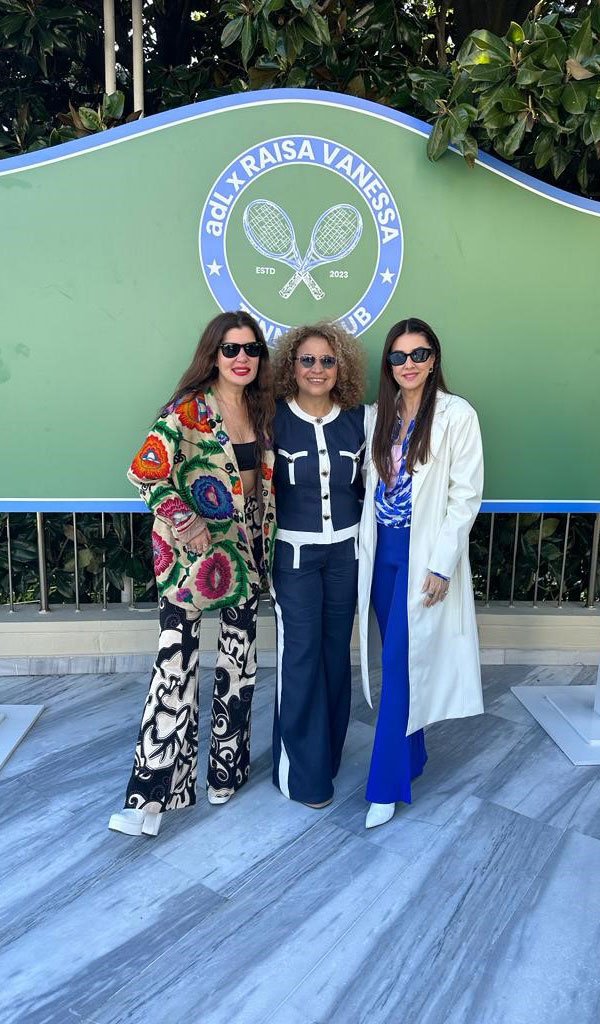 Deniz Marşan-Zehra Işık-Başak Dizer Tatlıtuğ