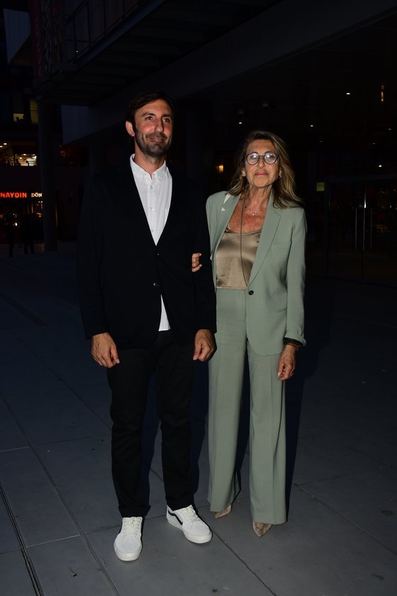 Ali Atalık,Nüket Eczacıbaşı