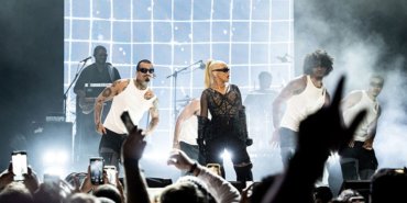ABD'li şarkıcı Christina Aguilera Antalya'da konser verdi