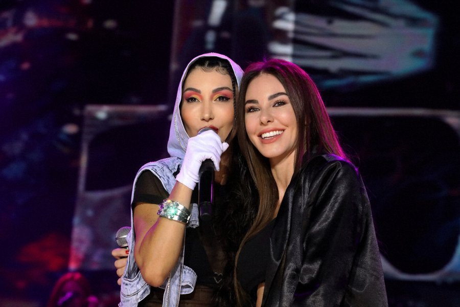Hande Yener-Defne Samyeli