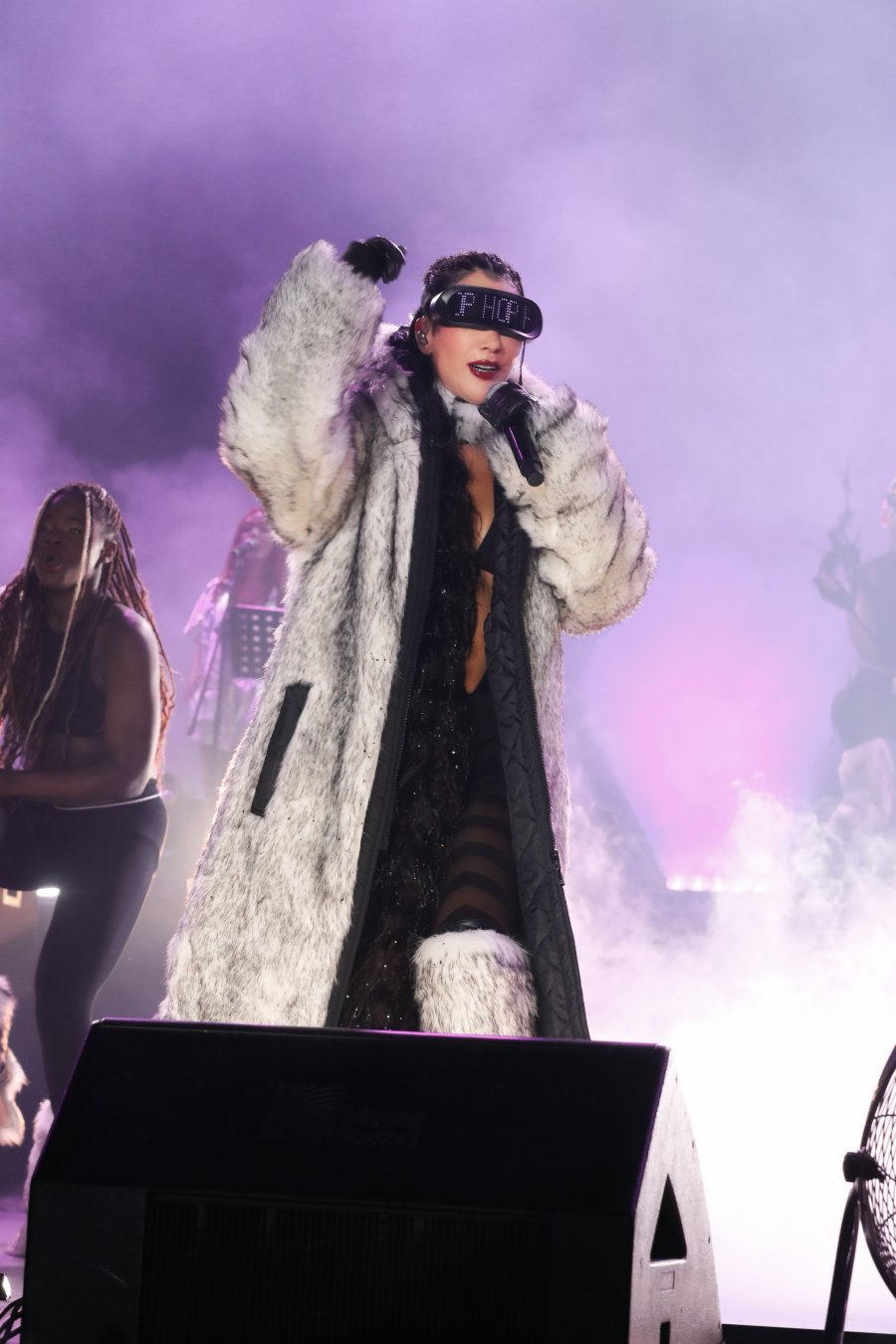 Hande Yener