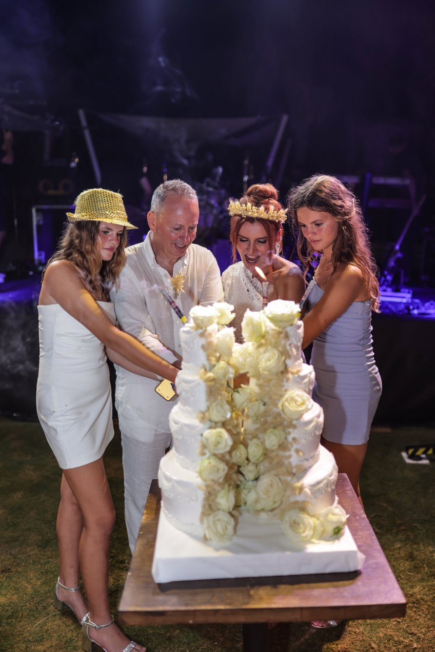 Kayra, Sinan-Füsun, Talya Kuran