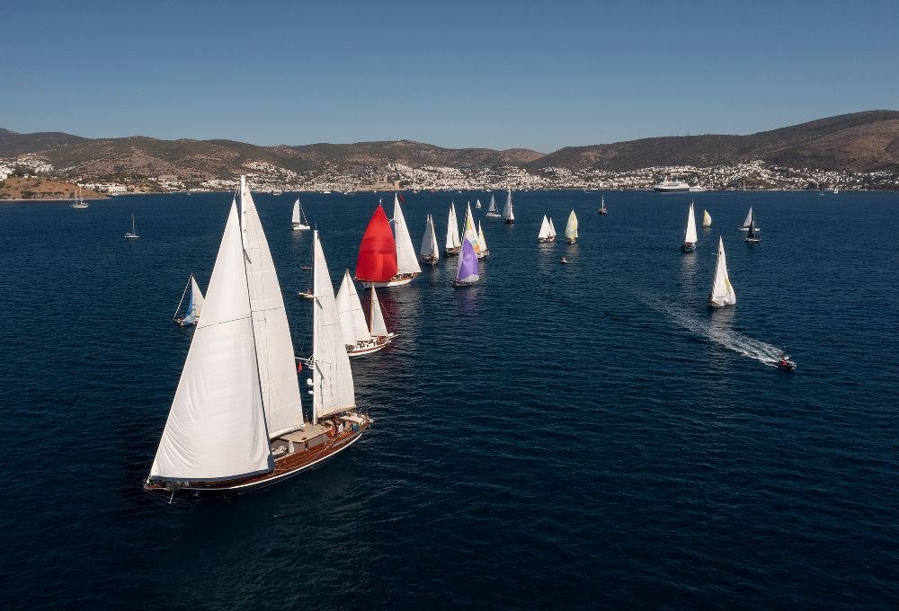 Maximiles Black The Bodrum Cup
