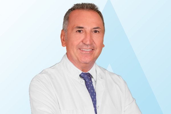 Acıbadem Üniversitesi Tıp Fakültesi Genel Cerrahi Anabilim Dalı Başkanı Prof. Dr. Cihan Uras