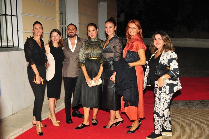 Başak Soykan,Elena Clemante,İsmail Polat Güneş Mavituncalılar,Yaprak Baltacı,Füsün Kuran