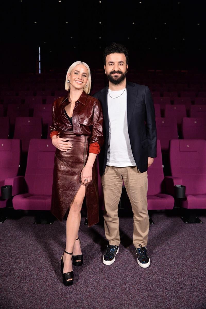 Hasan Can Kaya, Büşra Pekin