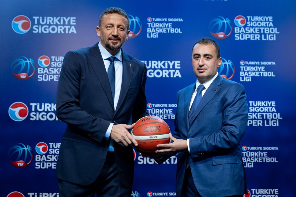 Hidayet Türkoğlu ve Taha Çakmak