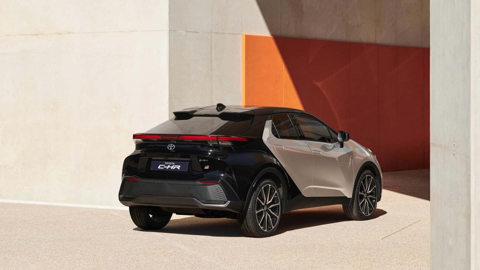 2024-Toyota-C-HR