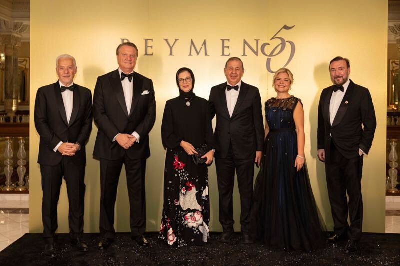 Ali Faramawy,Hasan Arat, Hania Rachid, Rachid Mohamed Rachid, Elif Çapçı, Ergun Özen