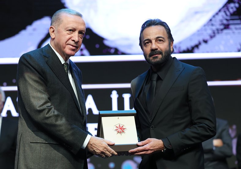 Cumhurbaşkanı Erdoğan,Kerem Alışık
