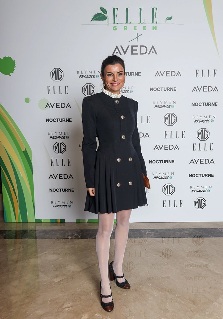 Ece Vahapoğlu