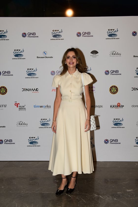 Beyza Uyanoğlu