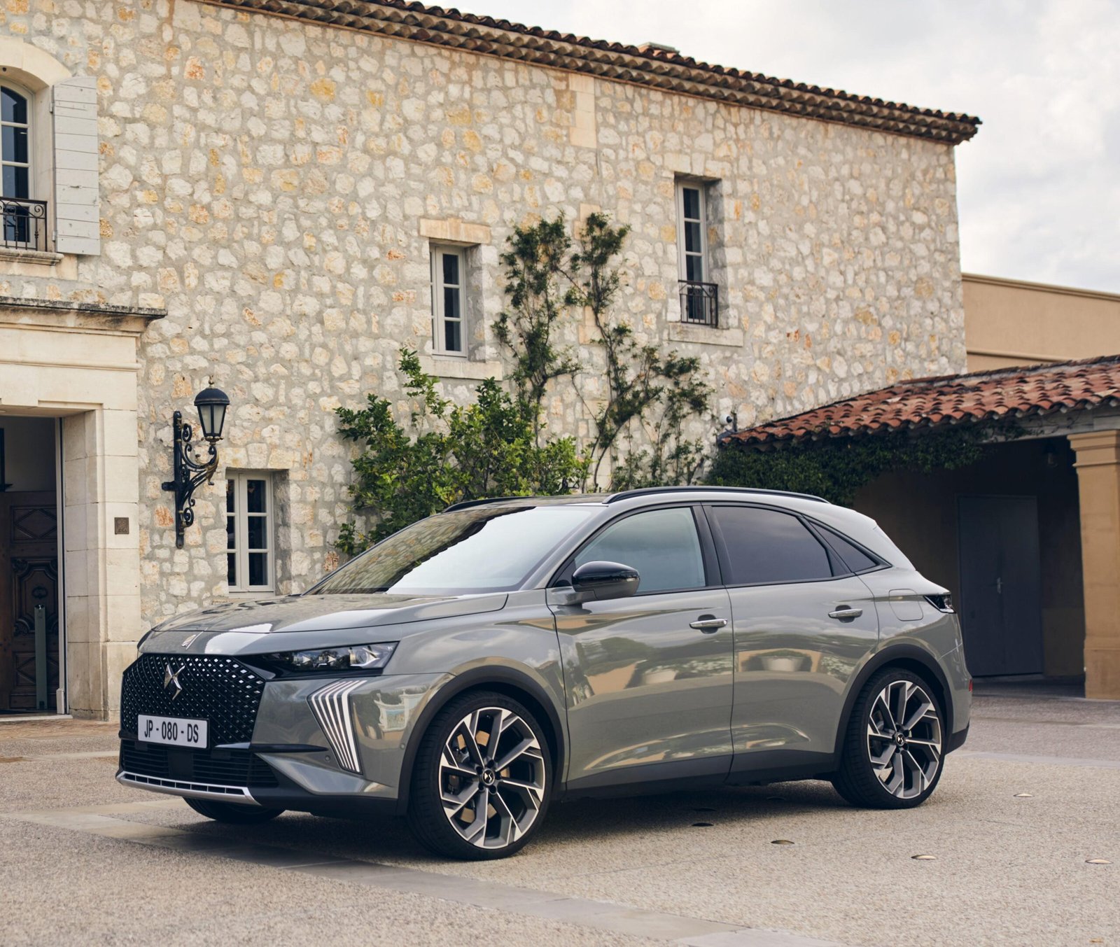 DS 7 E-TENSE 4X4 360