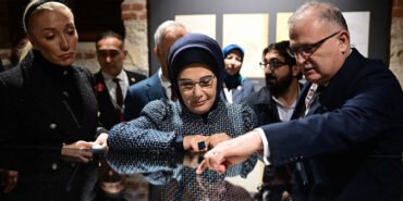 Emine Erdoğan "Valide Sultanlar Yazma Eserler Sergisi"nin açılışını yaptı