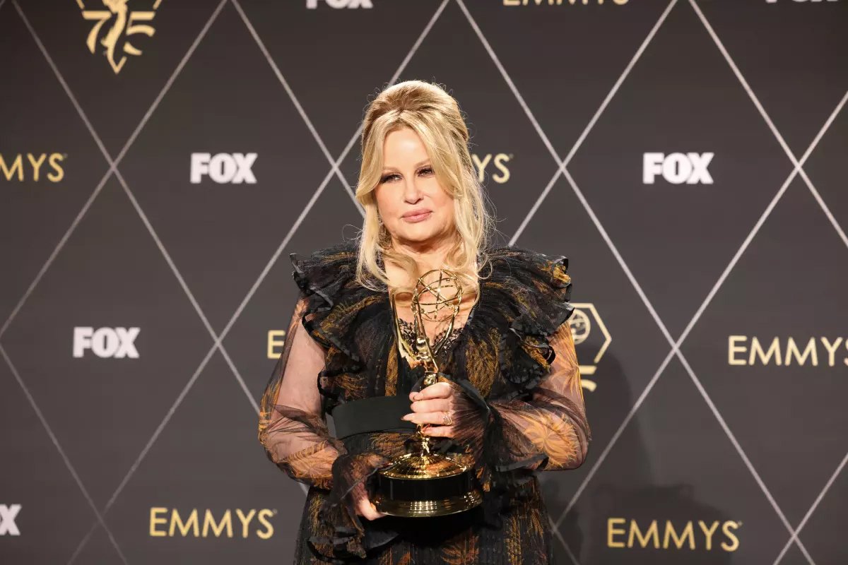 Jennifer Coolidge
