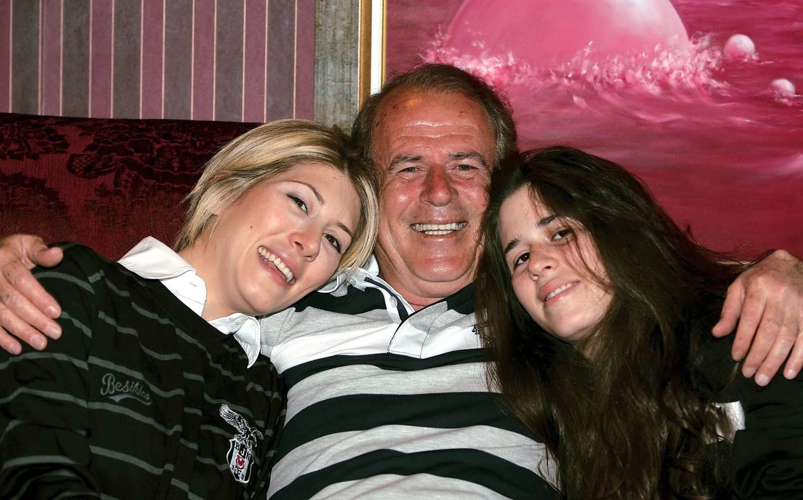 Mustafa Denizli'nin kızları Selin Burnaz ve Lal Denizli