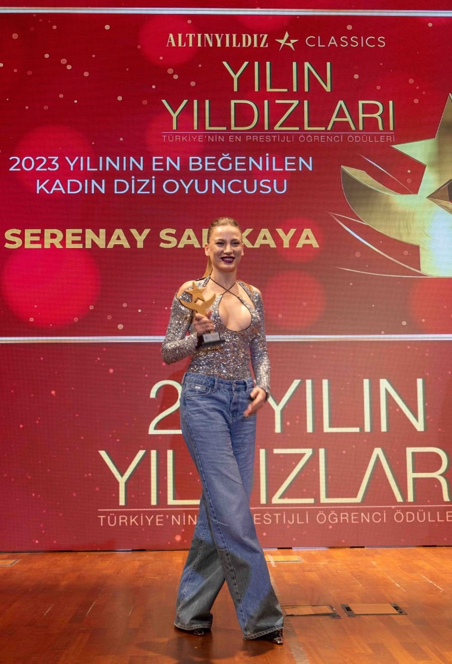 Serenay Sarıkaya