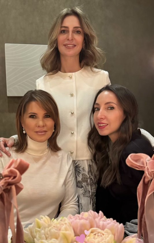 Berrin Yoleri,Beyza Uyanoğlu,Banu Aksoy