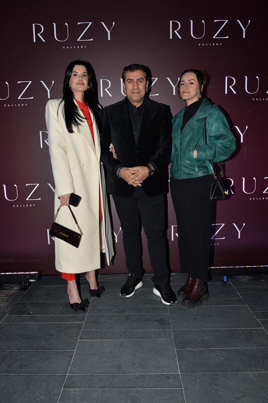 Kardelen Güneştekin,Ahmet Güneştekin,Ezgi Güneştekin