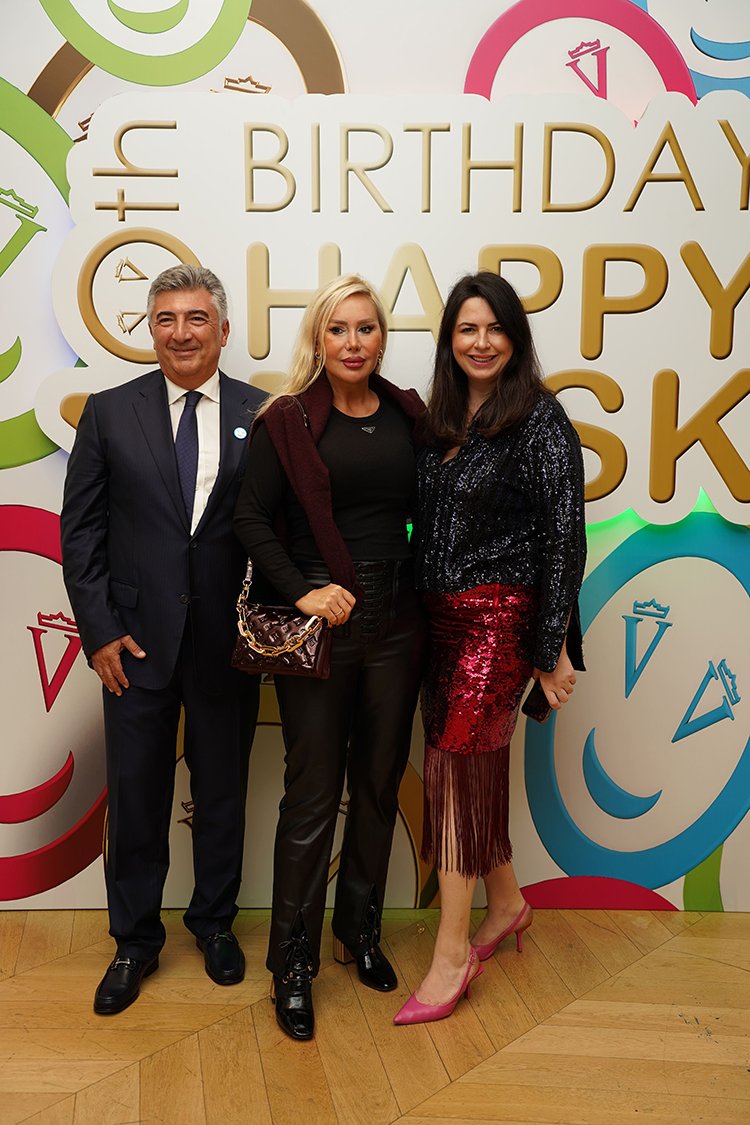 Ali Çelikkol,Serap Sarı,Güneş Havva Eren