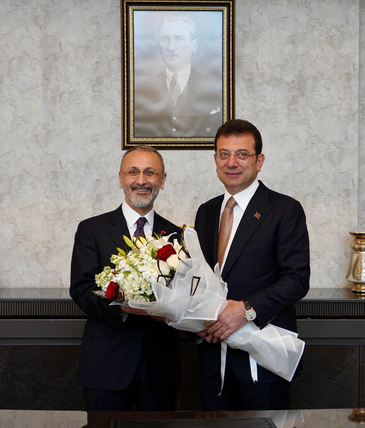 Ekrem İmamoğlu, Eyüpsultan Belediye Başkanı Dr. Mithat Bülent Özmen