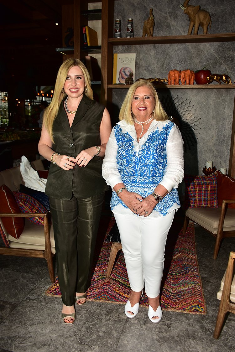 Özge Argüder Sander, Şule Argüder