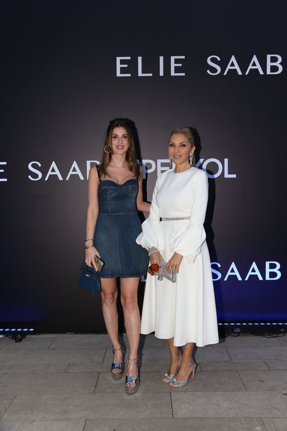 Nazlı Sabancı,Arzu Sabancı