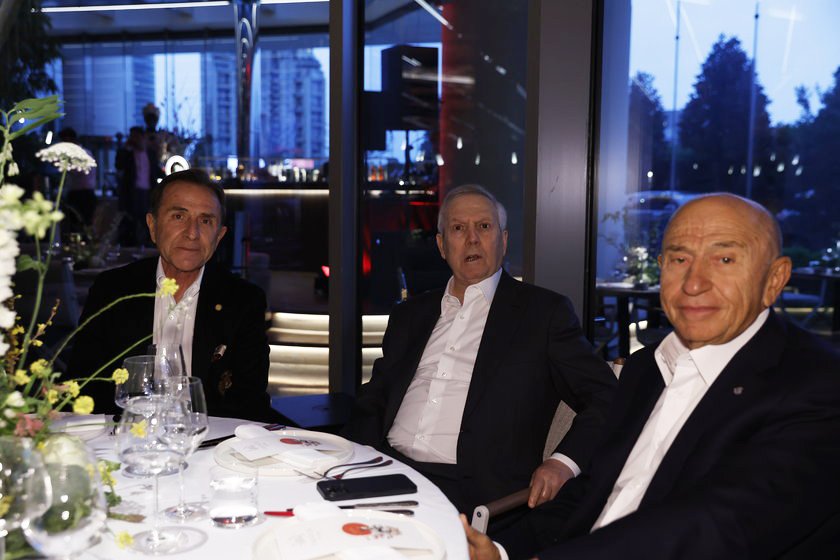 Osman Müftüoğlu,Aziz Yıldırım,Nihat Özdemir