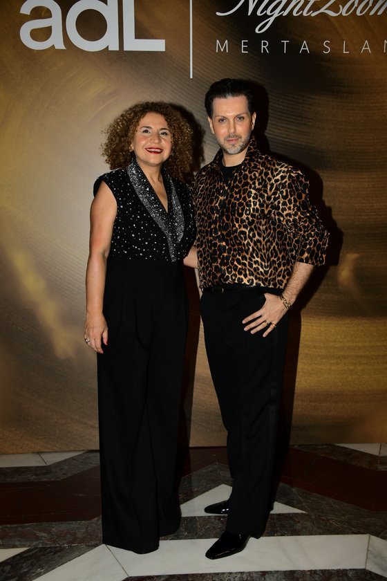 Zehra Işık,Mert Aslan