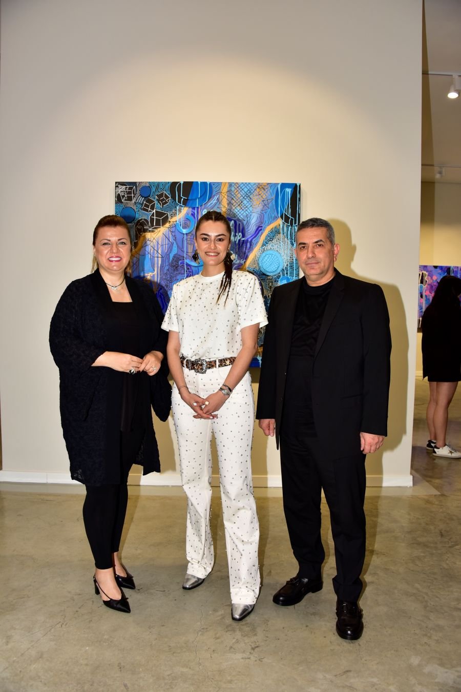 Zeynep Öztürk, Ezgi Güneştekin, Dursun Gündoğdu