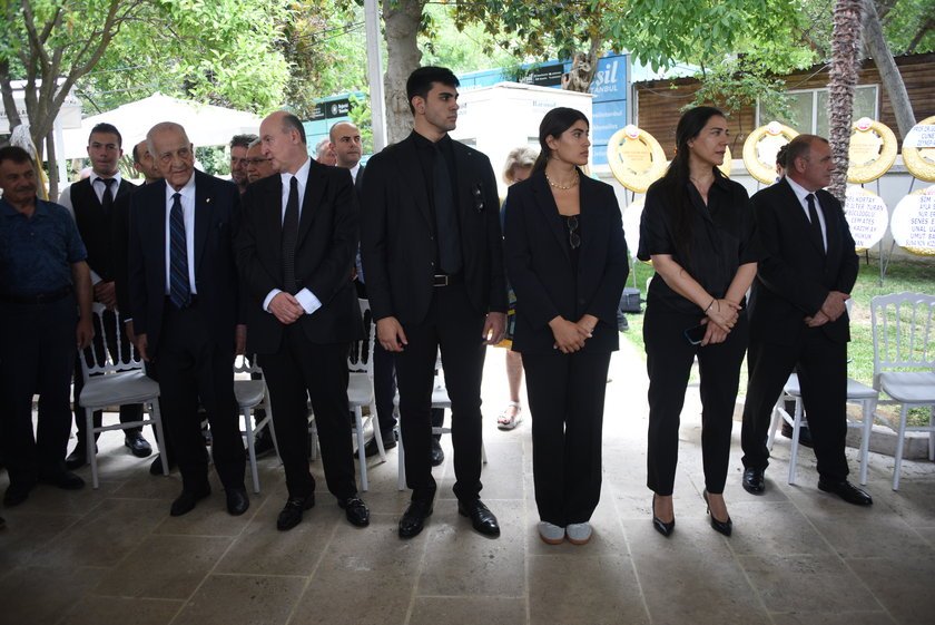 İnan Kıraç,Ali Kıraç,Can Ata Kıraç,Yasemin Kıraç,Ebru Kıraç