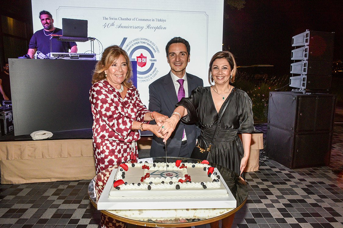 Müriel Keribar Hayırel,Arpat Şenocak,Eda Akalın