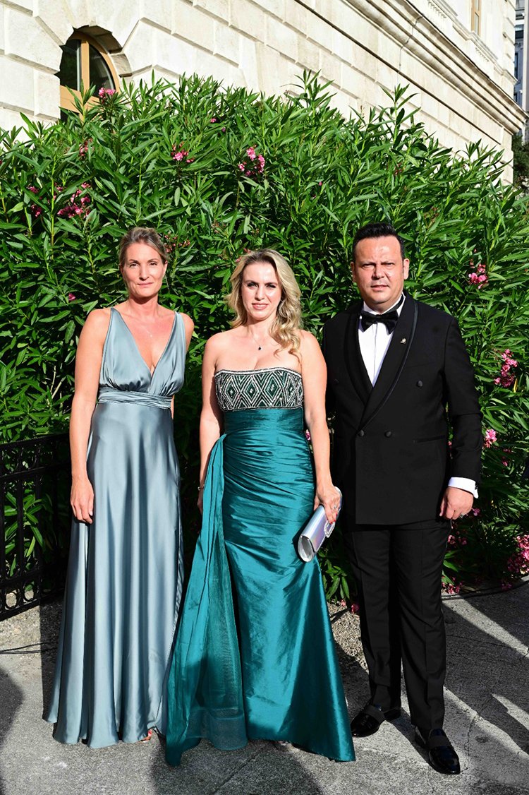 Kate Greany,Emel - Mehmet Gültekin