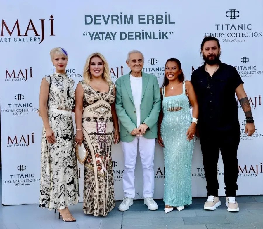Neslihan Donay,Gaye Donay,Devrim Erbil-Çigdem Sabanci-Uğur Batı