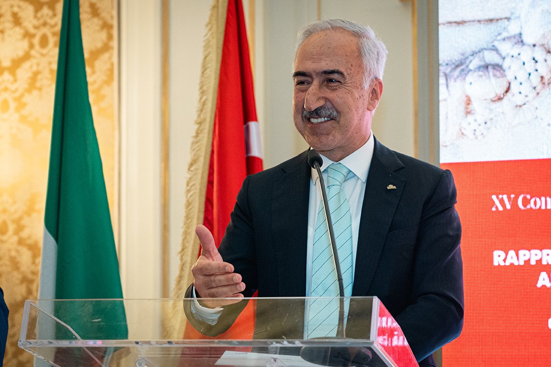 IU Rektorü Osman Bülent Zulfikar