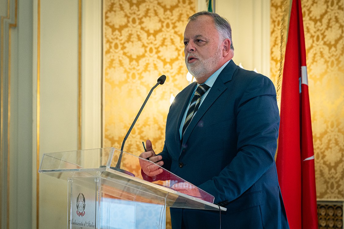 İtalyan Kültür Merkezi Müdürü Salvatore Schirmo