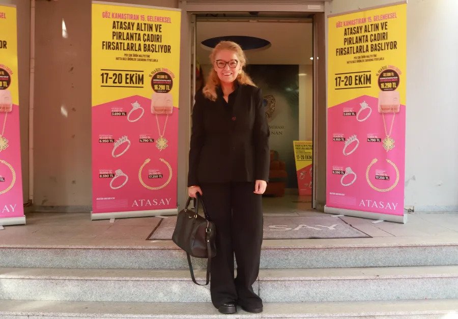 Özlem Suer