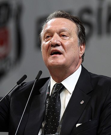 Hasan Arat, Beşiktaş Jimnastik Kulübü Başkanlığı'ndan istifa etti