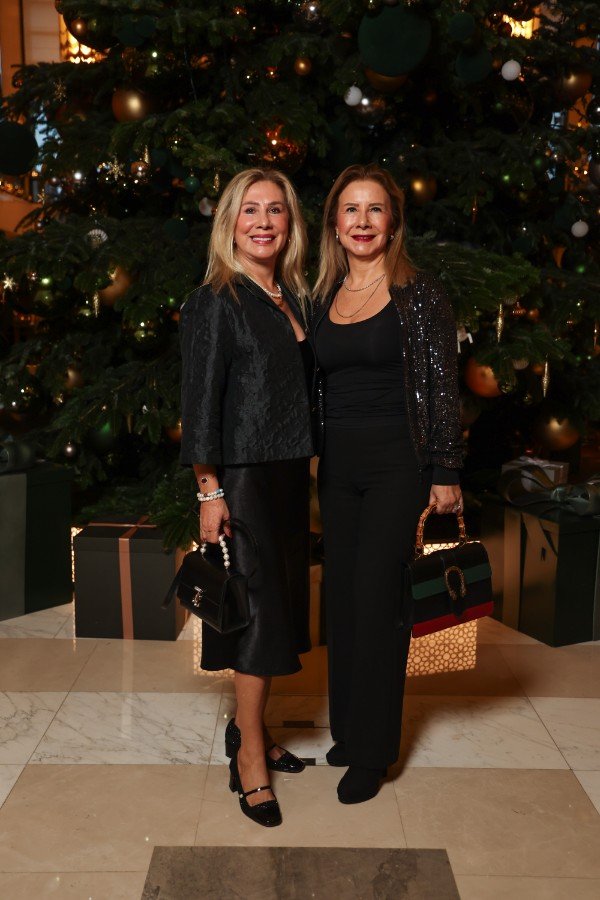 Hülya Uyar,Mergül İhtiyaroğlu