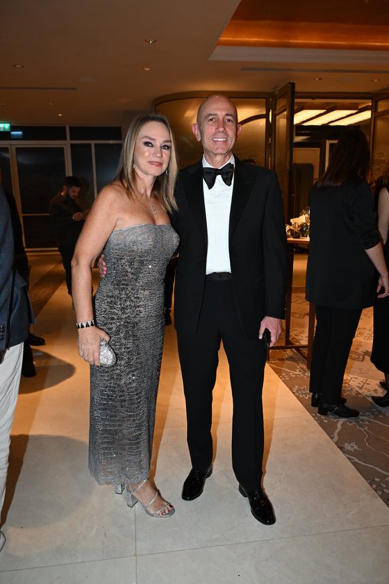 Roksi - İzzet Garih