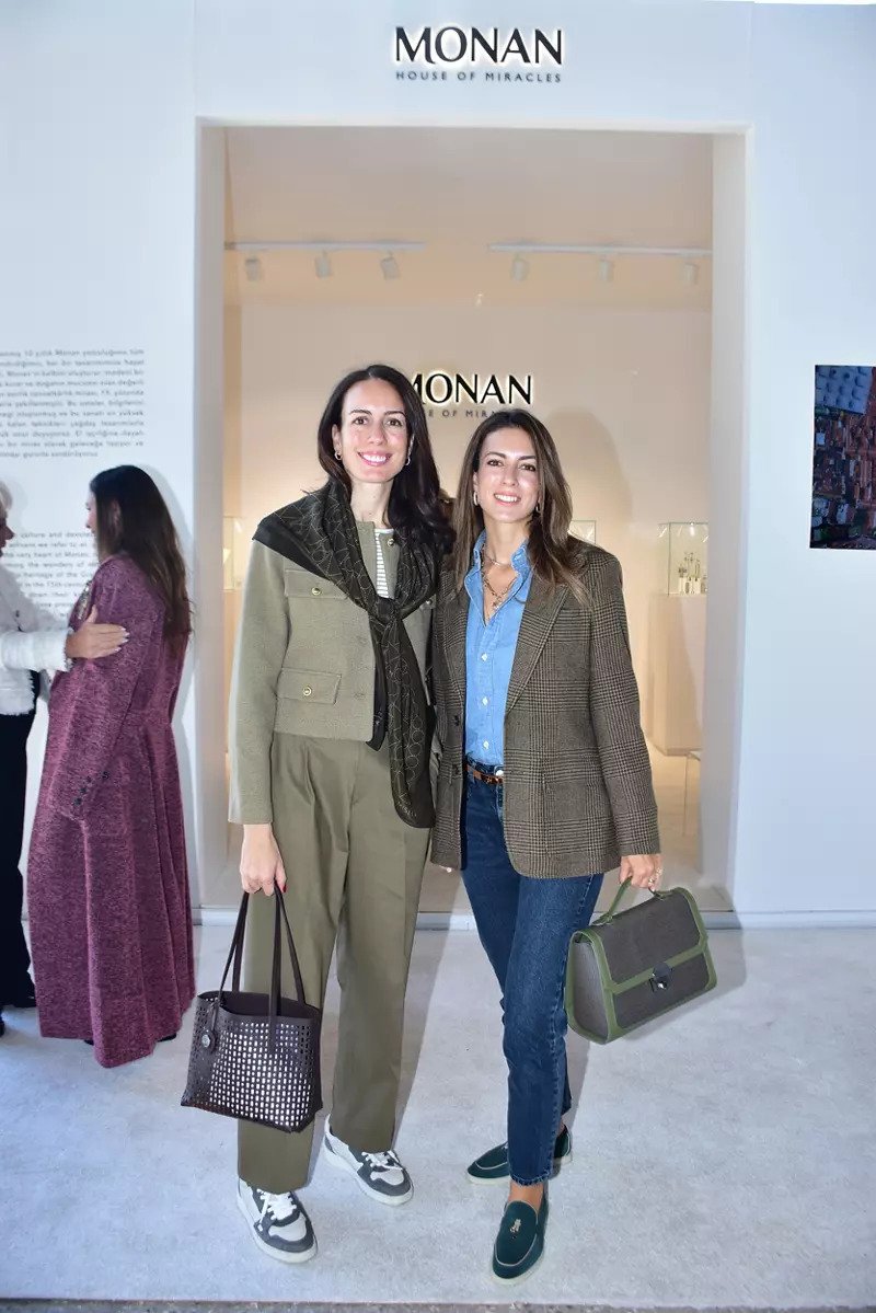 Serra Türker Bayır, Lara Türker Ünsal