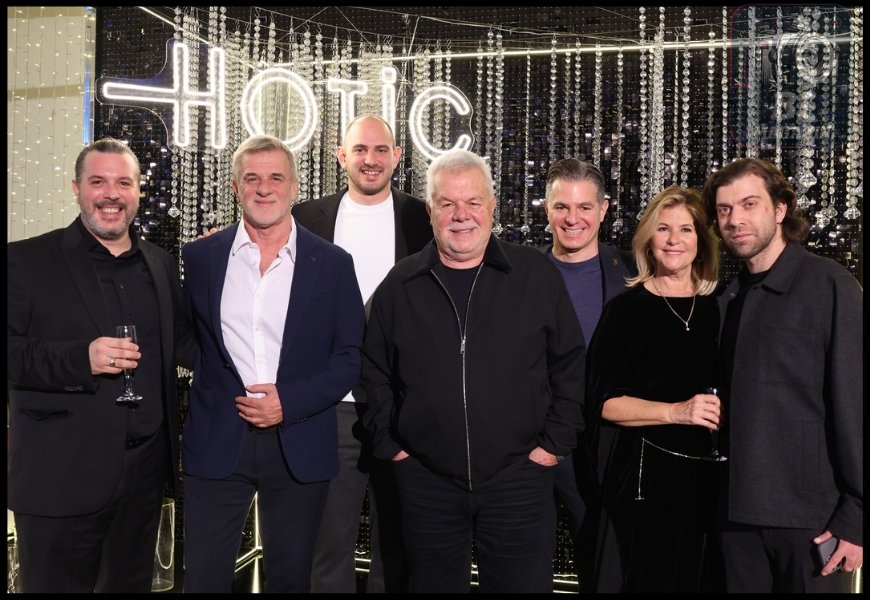 Emirhan Hotiç-Serdar Hotiç-Kerem Hotiç-Mehmet Hotiç-Alihan Hotiç-Berat Muştuoğlu-Mert Muştuoğlu