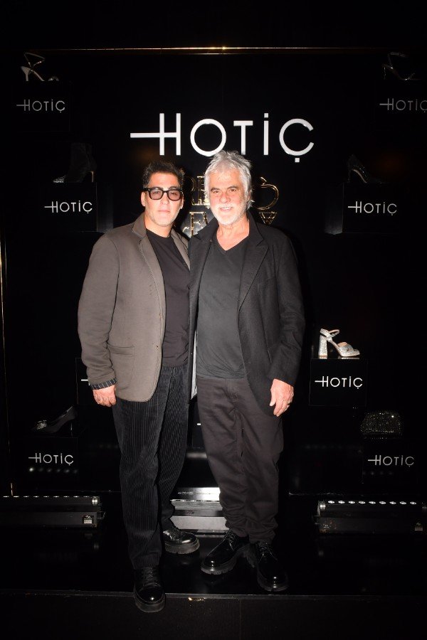 Sinan Hotiç, Ahmet Hotiç