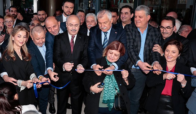 Adana Dedeman açılış
