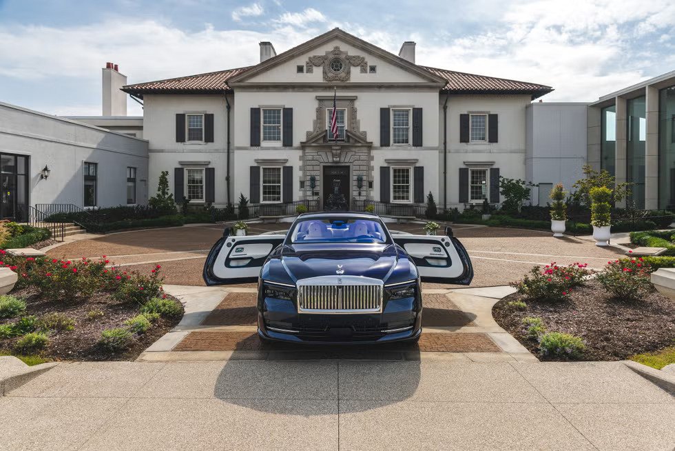 Rolls-Royce Spectre 2024