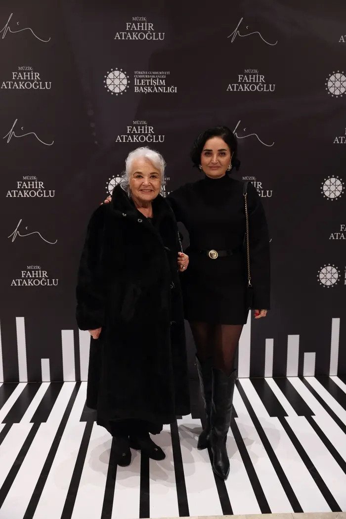 Emel Göksu - Fadik Sevin Atasoy