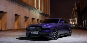 Rolls-Royce’dan güçlendirilmiş alter egolu Black Badg