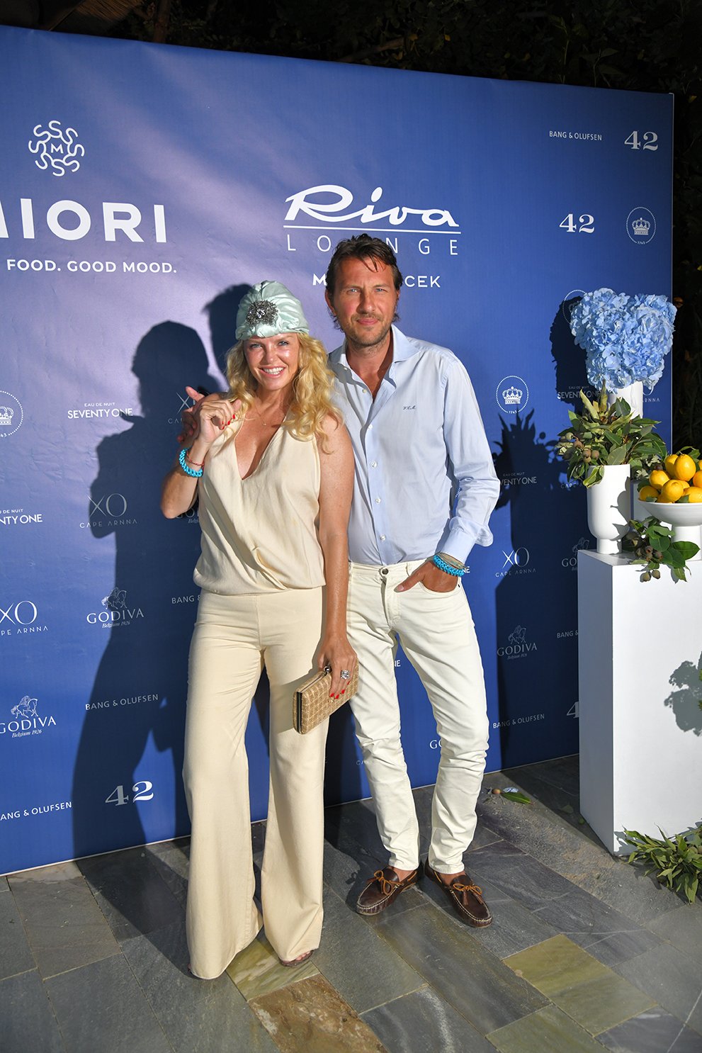 Alara Koçibey, Eren Morova