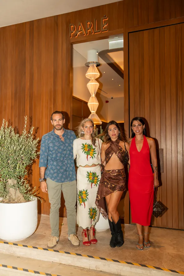 Ali Çobanoğlu - Aslı Pamir - Nazlı Alatlı - Zeynep Özdemir